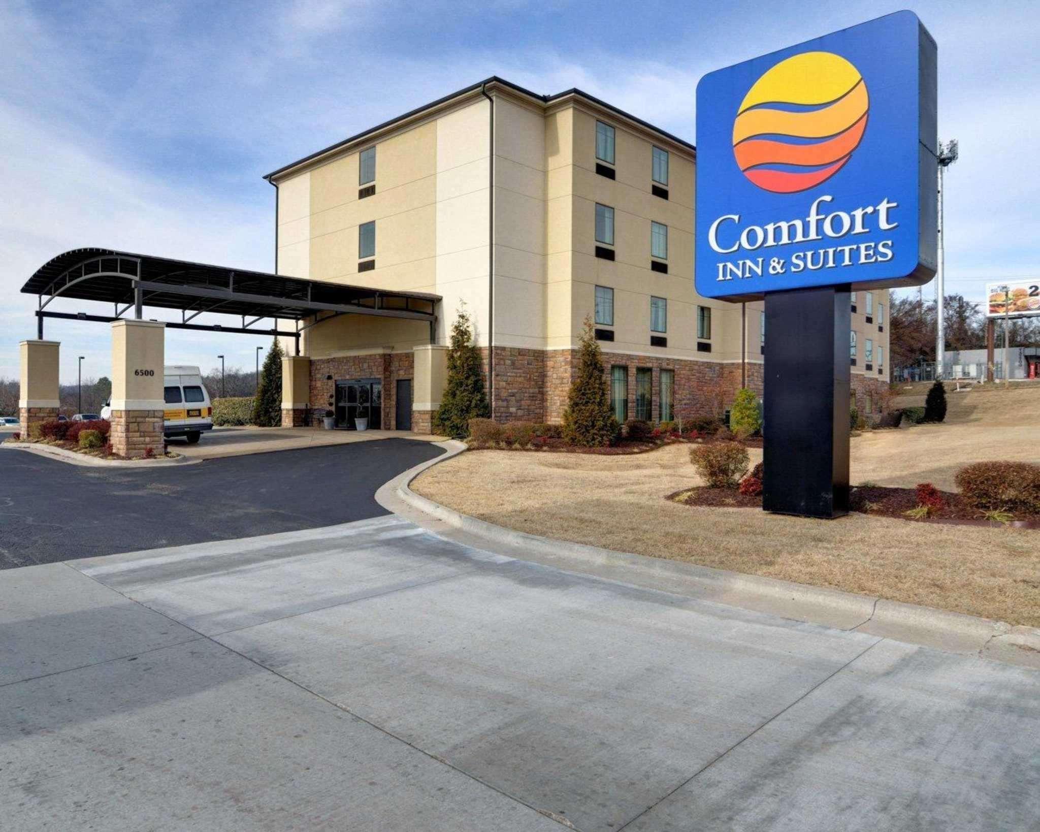 Comfort Inn & Suites Fort Smith I-540 Exterior photo